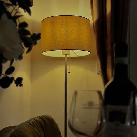 Rosa Brandis Cozy Lägenhet *